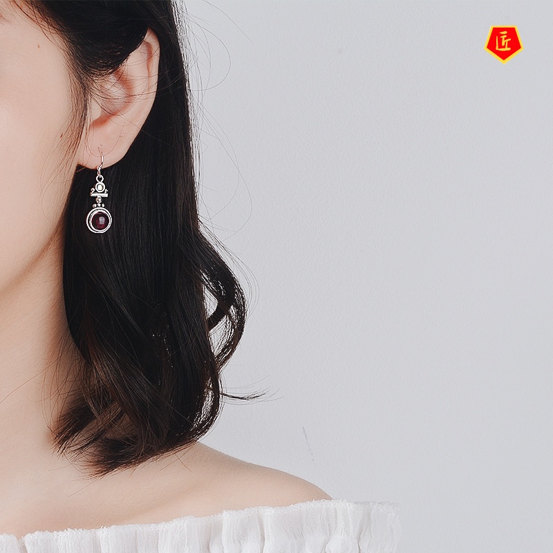 [Ready Stock]Retro Moonstone Red Agate Earrings Women's Fashion