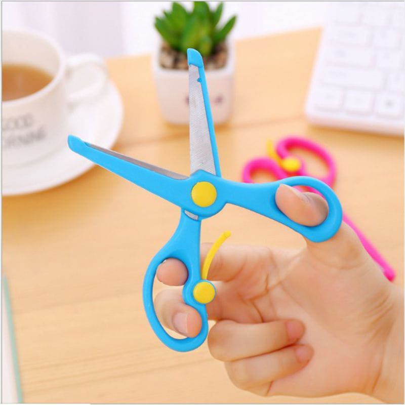 

S99 Gunting Training Anak Aman Ujung Tumpul Kids Training Scissors 38A