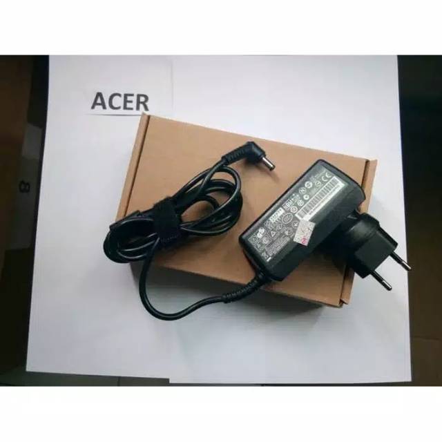 [ Original ] Casan Laptop Acer Aspire One 722 725 753 756 D257 D260 19v