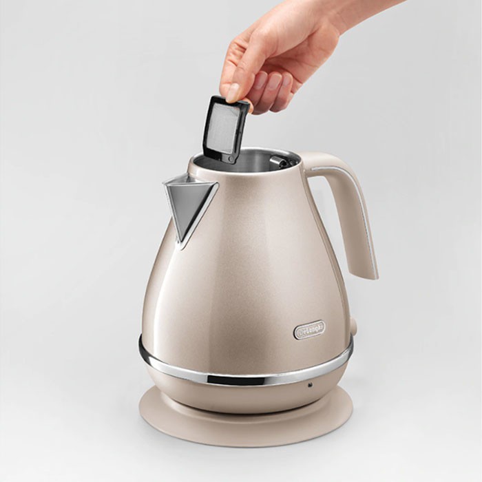 DeLonghi - Icona Vintage Kettle KBOT2001.BG-2