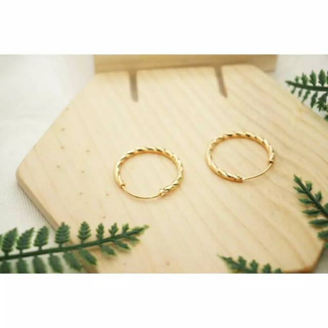 ANTING HOOP KECIL XUPING / PERHIASAN LAPIS EMAS