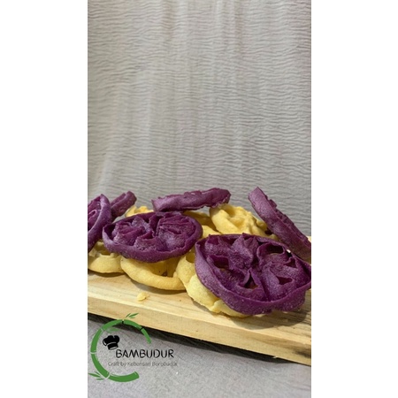 

Kembang Goyang Bambudur