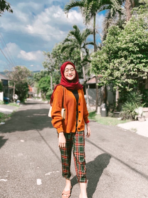 Wolly Crop // Cardigan Rajut Crop || By @stripetee_mrln-6