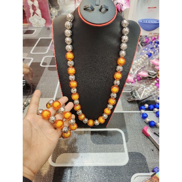 acesories set kalung dan gelang koto gadang.