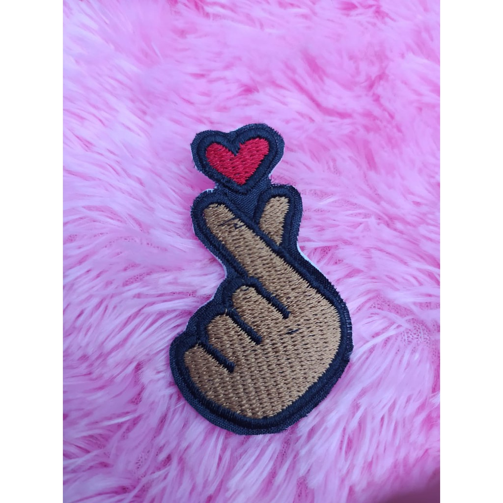 Patch bordir Korean Finger Heart iron ON