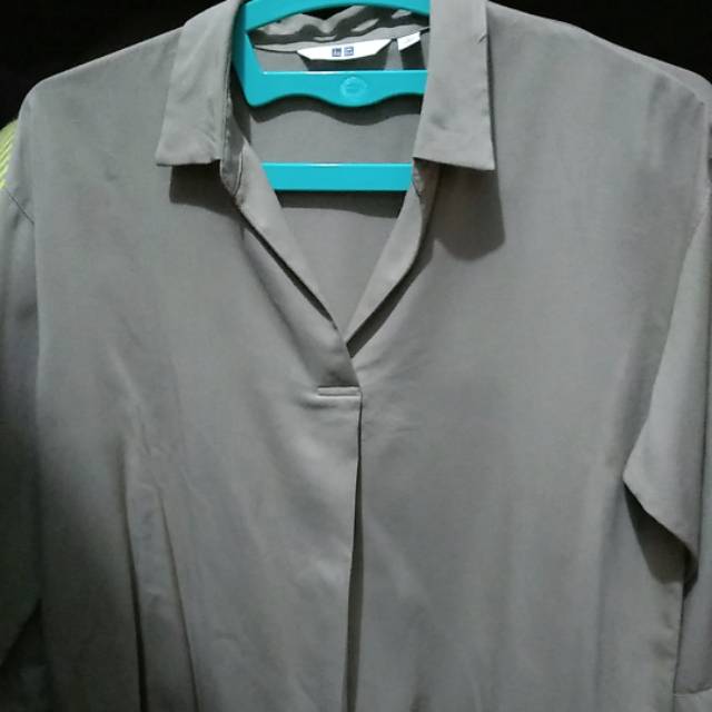 Uniqlo Blouse