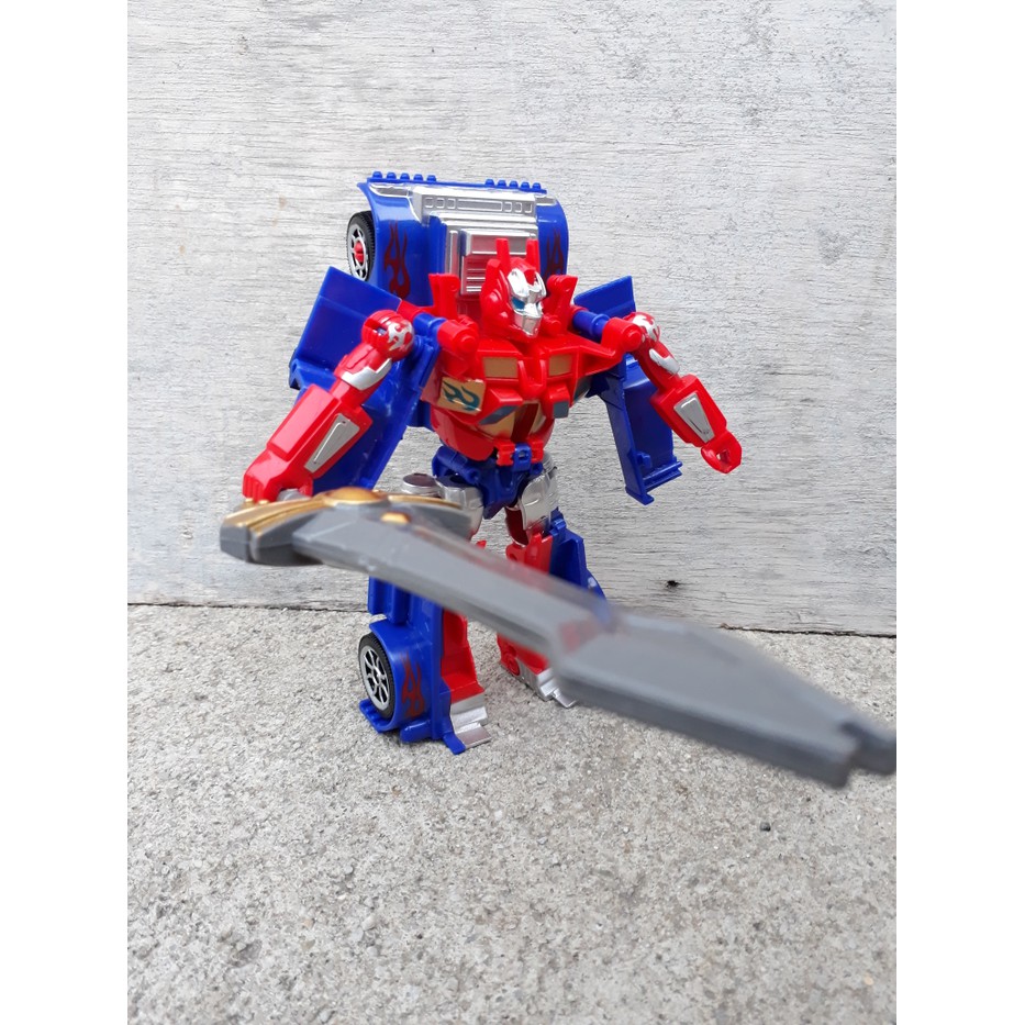 Mainan Anak - Robot Transformers Mobil Truk Optimus Prime