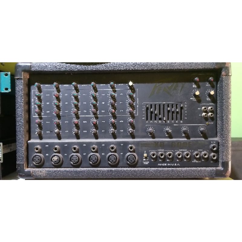 Power mixer Peavey XR 600E