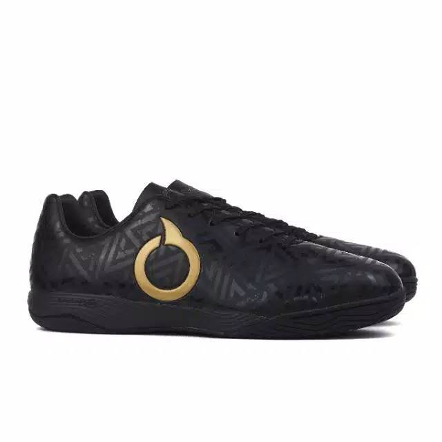 Sepatu Futsal Ortuseight Jogosala Shockwave IN - Black Gold