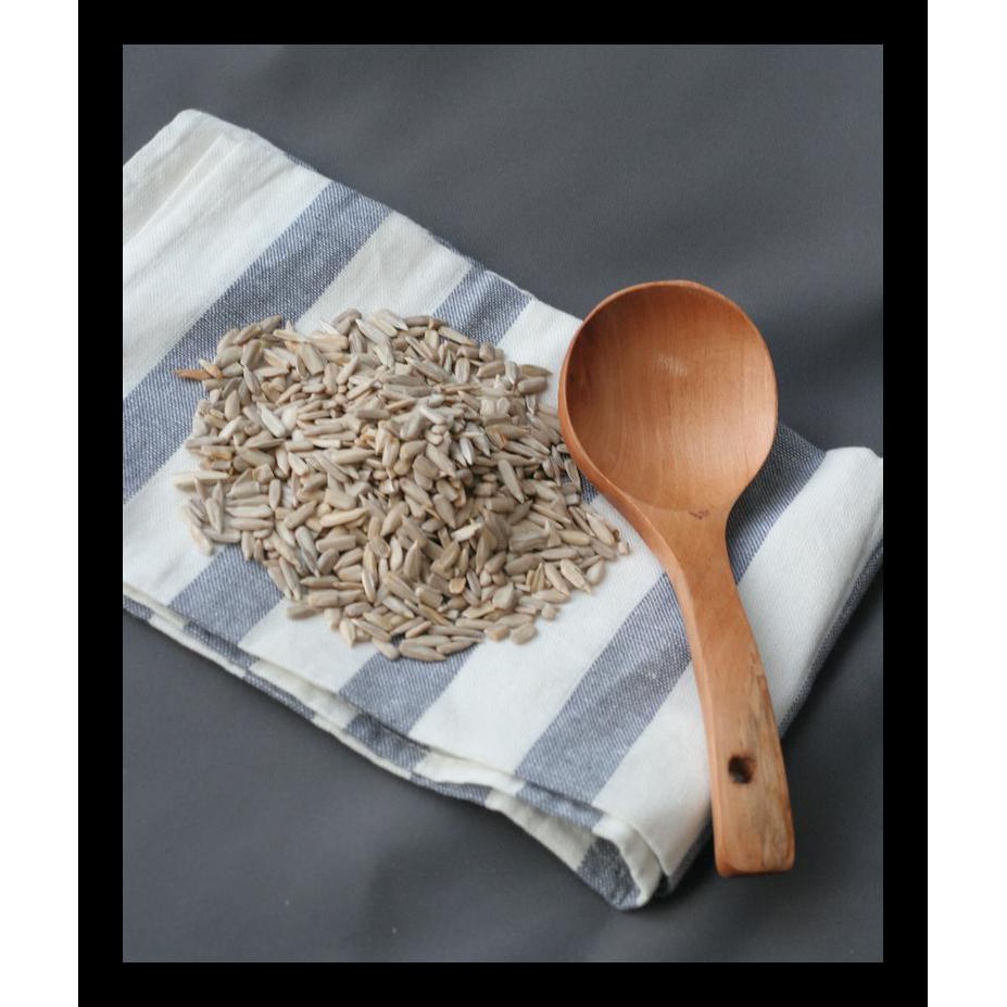 

BEST SELLER! SUNFLOWER SEEDS - 1KG PALING MURAH