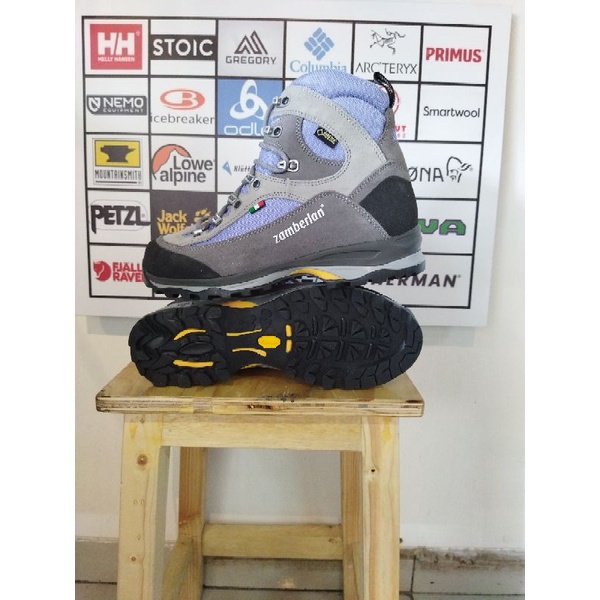 Zamberlan Valles GTX RR Hiking Boots Womens Sepatu Gunung