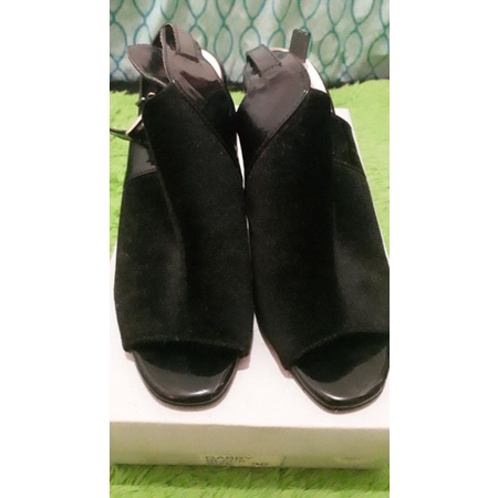 PRELOVED HEELS MERK ELIZABETH