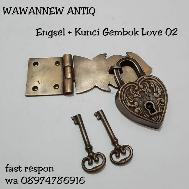 Grendel Engsel + Kunci Gembok Pintu Rumah Pagar Kuningan Love Ukir