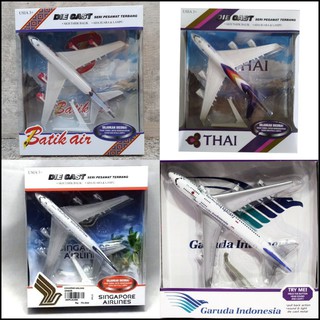 Diecast Mainan  Miniatur Pesawat  Terbang Airbus  Metal 777 