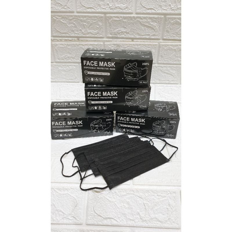 Masker Hitam Face Mask 3ply