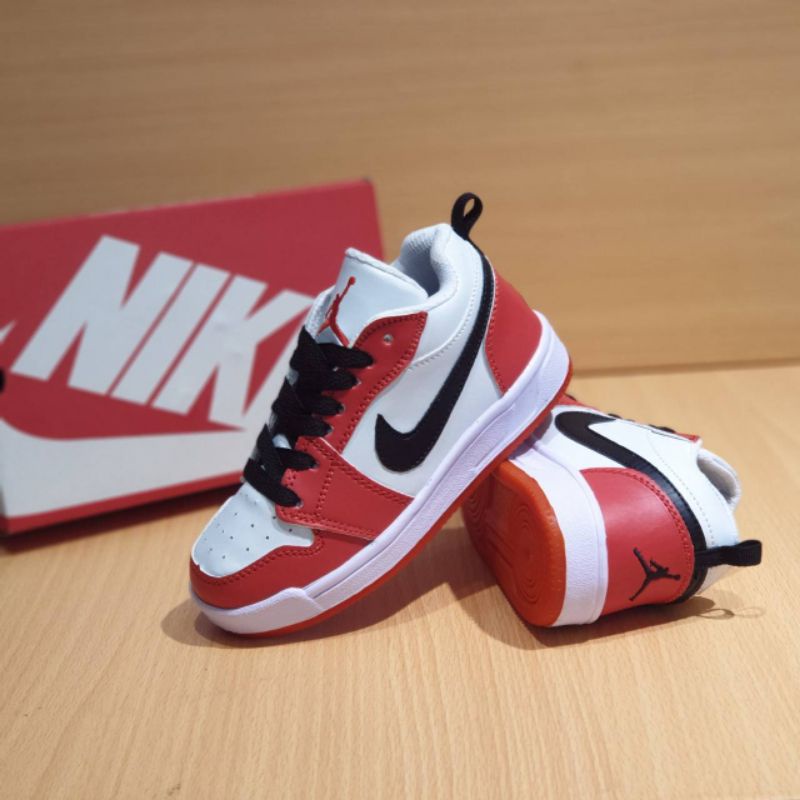 SEPATU NIKE ANAK LAKI LAKI JORDAN CHICAGO LOW PREMIUM HIGH QUALITY SEPATU ANAK JORDAN KIDS