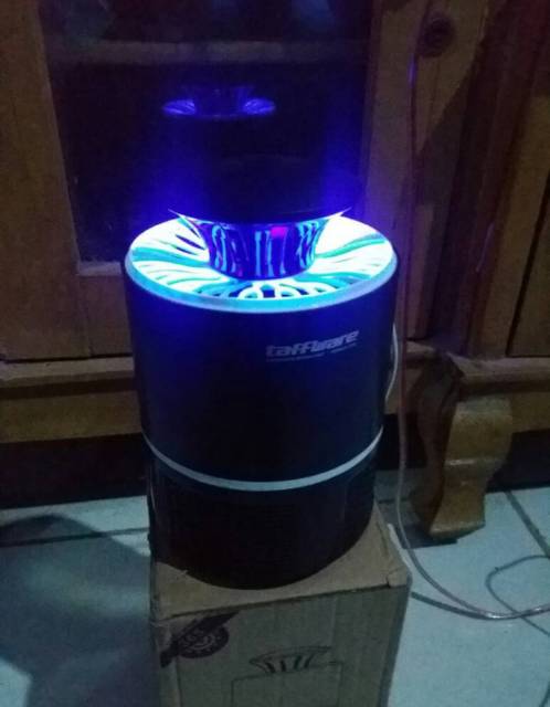 Perangkap Nyamuk Elektrik USB LED Ultraviolet / Jebakan Lalat Pintar LED UV