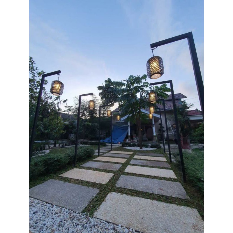 lampu hias gantung/lampu cafe/ kap lampu bambu