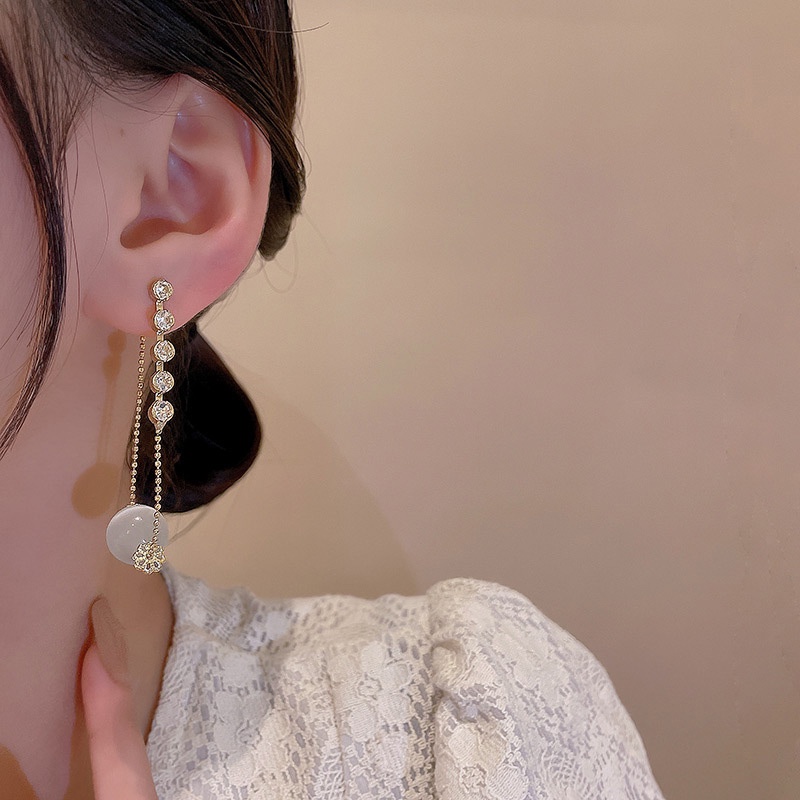 Anting Rumbai Panjang Bahan 925 silver needle Aksen Opal zircon Untuk Wanita