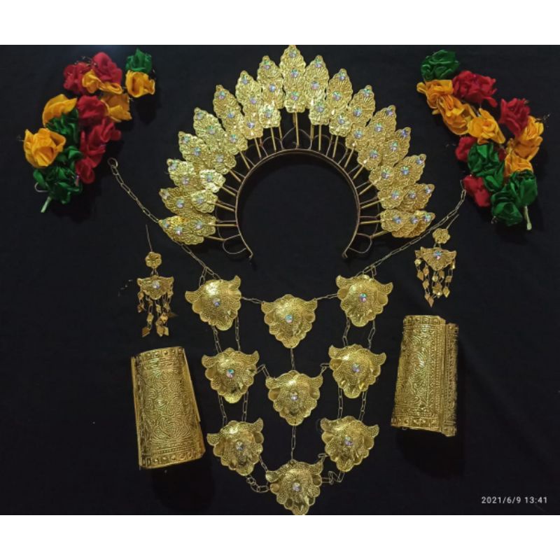 set aksesoris adat Bugis Makassar bando kalung gelang anting