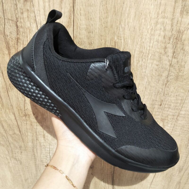 Sepatu Sneakers Diadora Azzura | Acenta (U) Unisex diax20f0402m Original