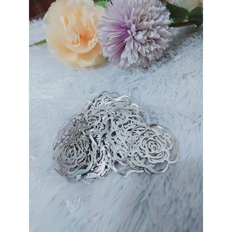 

CRAFTBYSISKA LEMPENG DAUN