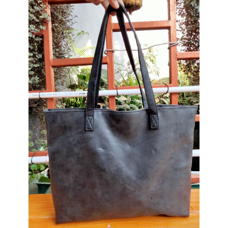 Tas Tote kulit