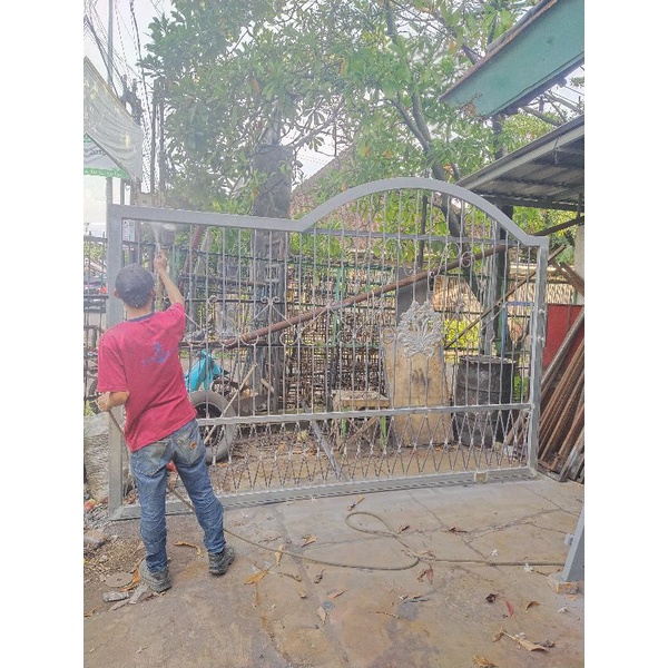 Pagar, Tralis, Pintu Besi