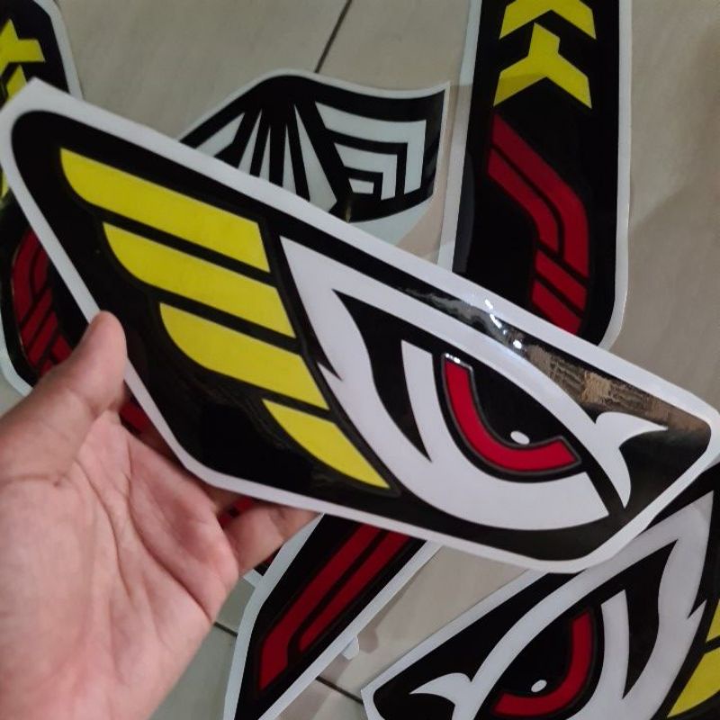 TERMURAH 1 SET SKOTLET/STIKER CUTTING MATA ELANG VARIASI HEADLAMP VARIO 125 / 150