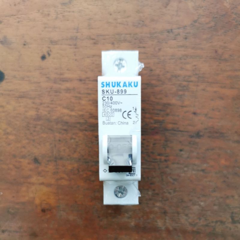 MCB NCB 10A 10 AMPERE SHUKAKU HITAM 1 PHASE