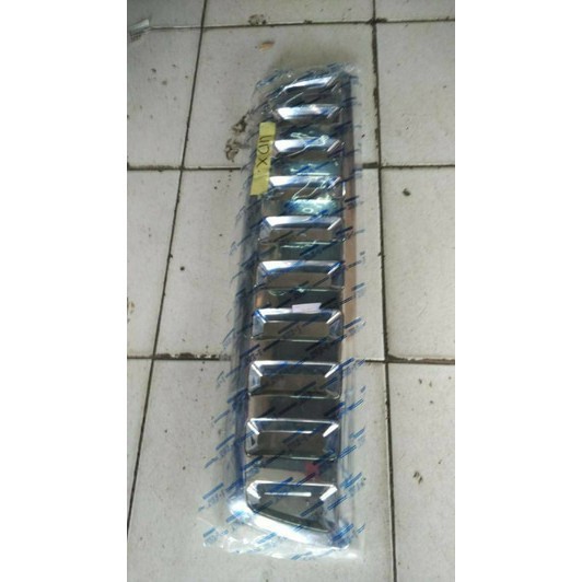 GRILL DEPAN MODEL HUMMER RUSH TERIOS NEW 2012- AKSESORIS EKSTERIOR MOBIL