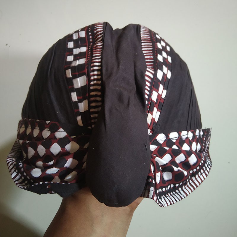 Blangkon Lipat Alusan Motif Poleng Kain Udeng Iket