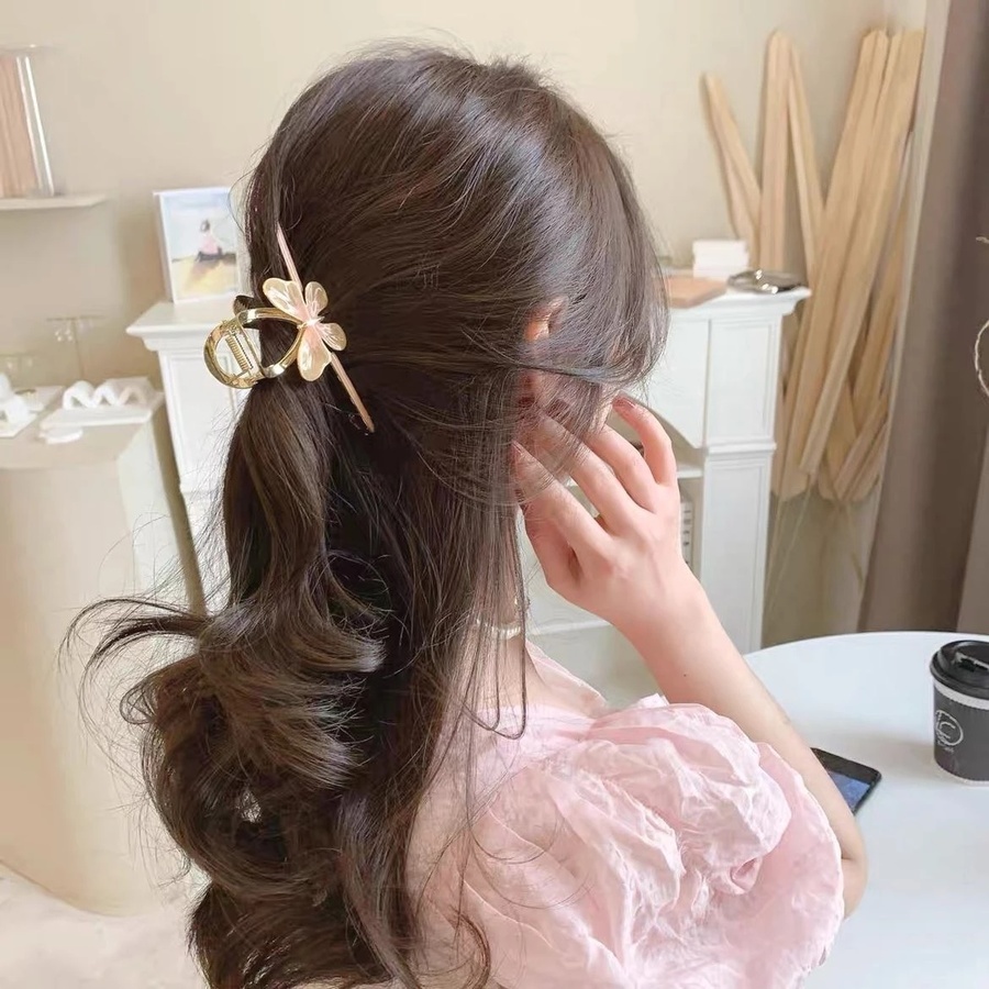 Jepit Rambut Ponytail Model Butterfly Warna Emas Bahan Metal Gaya Korea Untuk Wanita