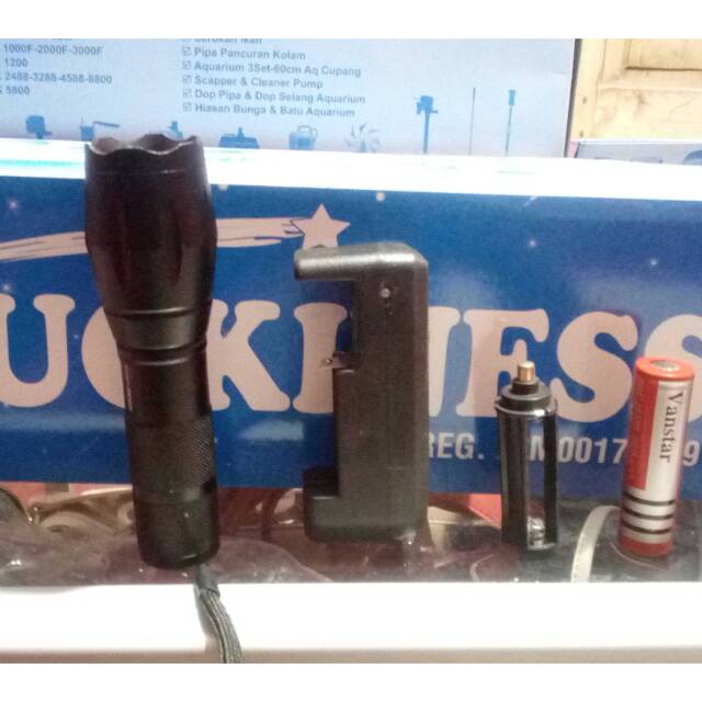 Senter taffLED T6  warm white cahaya kuning.