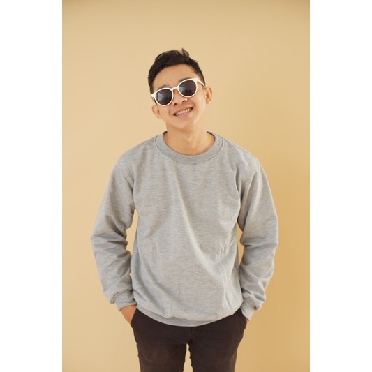 Basic Sweater Light Grey