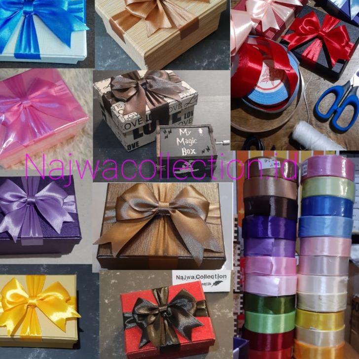 

ン Box Kado Hitam Kotak Hadiah Black Custom Warna dan Ukuran GiftBox Hard Box