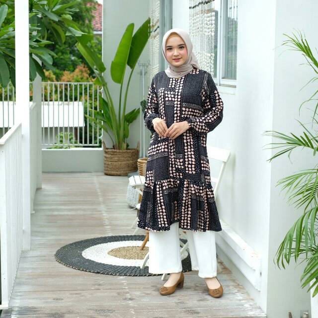 NABILA ABSTRAC TUNIC BY SAFA HIJAB STORE