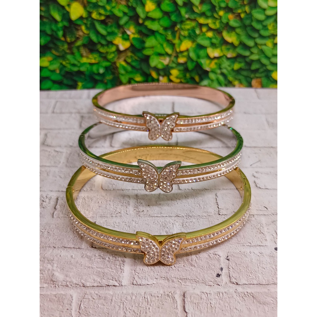 Gelang Wanita Titanium Asli Anti Karat Dan Anti Luntur Berlapis Emas Asli / Gelang Wanita Terbaru / Gelang Bangle / Gelang Wanita Cantik Titanium / Gelang Wanita Viral / Gelang Wanita Korean Style /