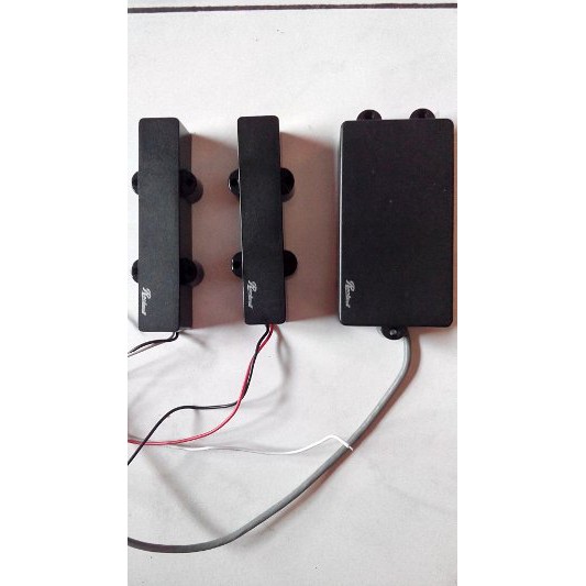 Pick Up Bass Merk Rockwell 3 Pcs