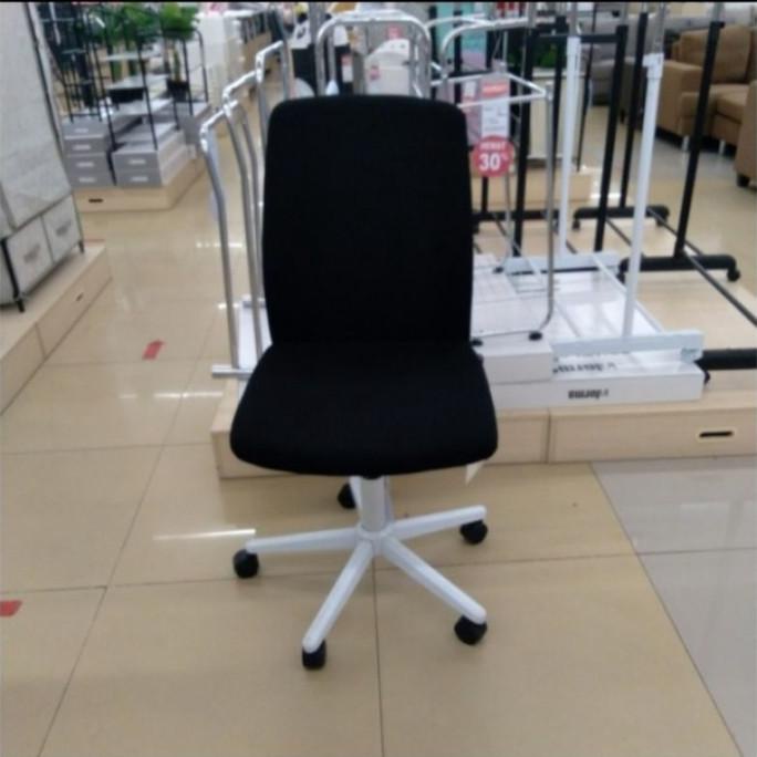 Barbo - Kursi Kantor Informa Uddo Black Kursi Kerja Kursi Direktur Gheaasucii