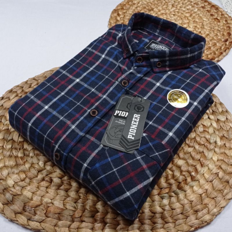 kemeja flanel lengan pendek pria original / flanel pendek pria terbaru