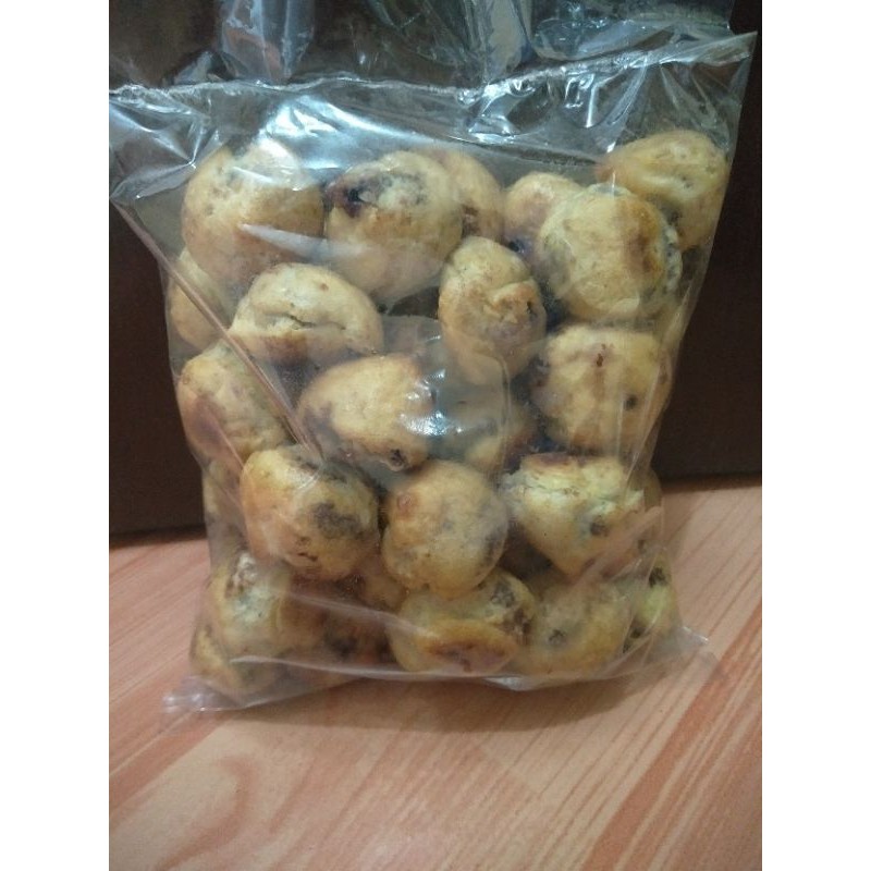 

Soes Kering Isi Coklat