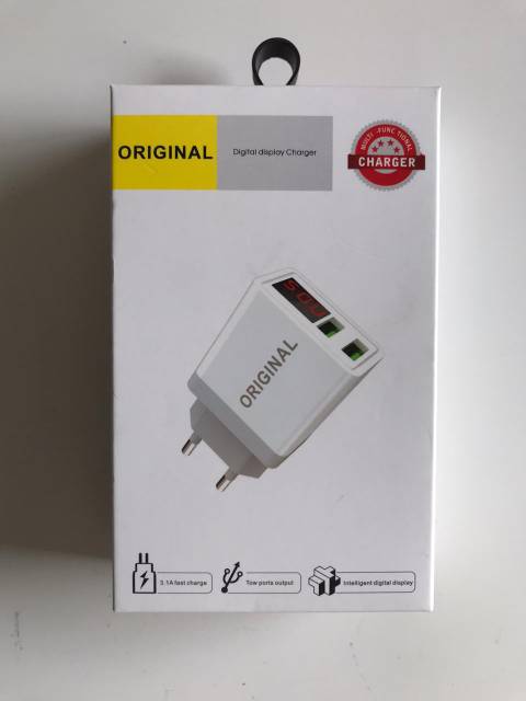 (NC) Digital display Charger original 2 port 3.1 fast charge smart and safe