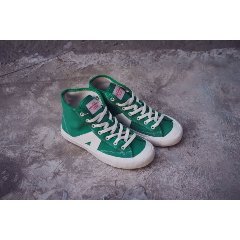 Arl Warrior II High Green