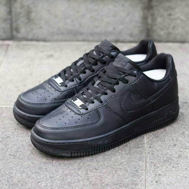 Nike AF 1 triple black