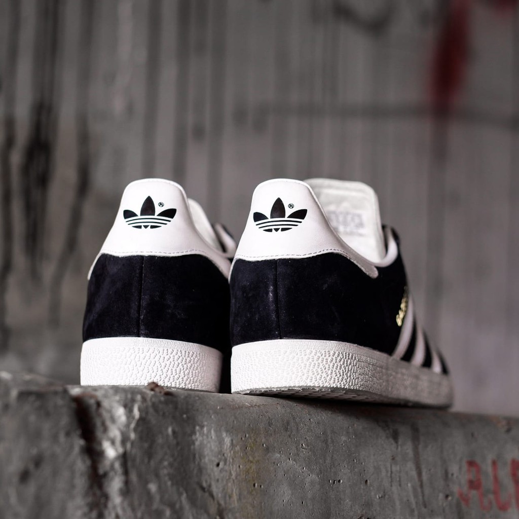 adidas gazelle black white gold