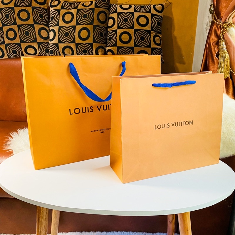 

Paperbag Louis Vuitton HQ lmport Tas Kado Paper Bag LV Branded Mewah