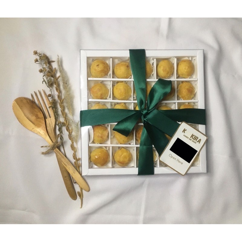 

kukira kue kering nastar box