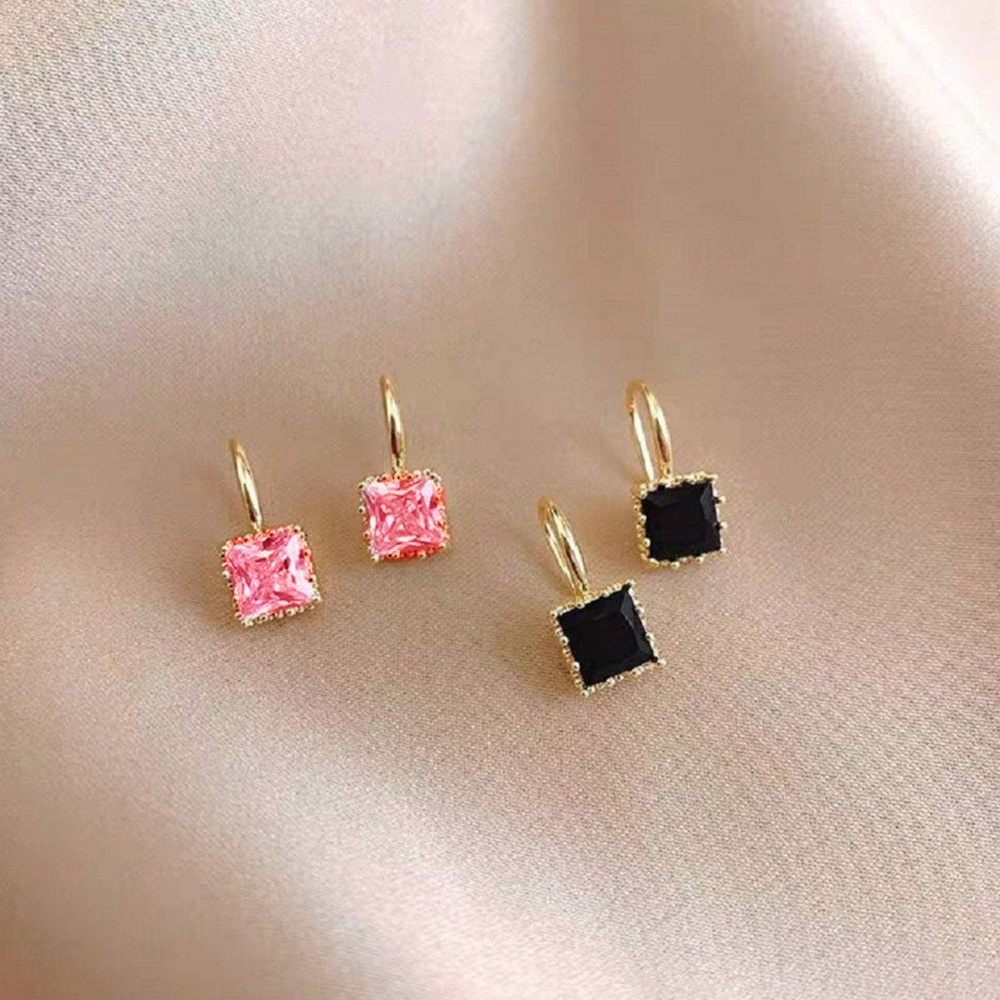 1 Pasang Anting Kait Gantung mini Hias Zircon Bentuk Kotak Warna Warni Gaya simple Untuk Wanita