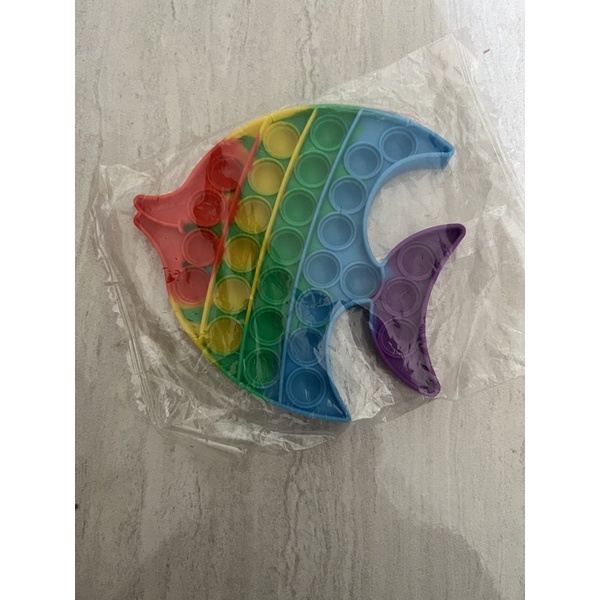 POP IT Rainbow karakter BT21 ice cream mobil dino - Hadiah kado Mainan Anak-Fish